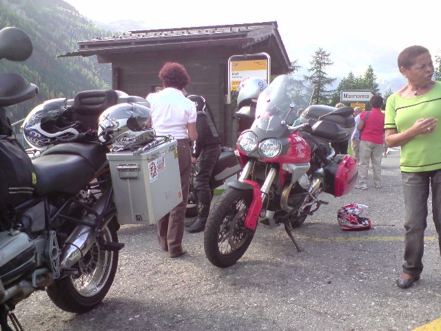 640x480 pixels (102K)